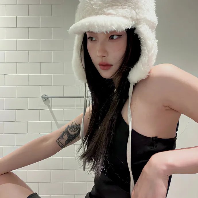 美女来了